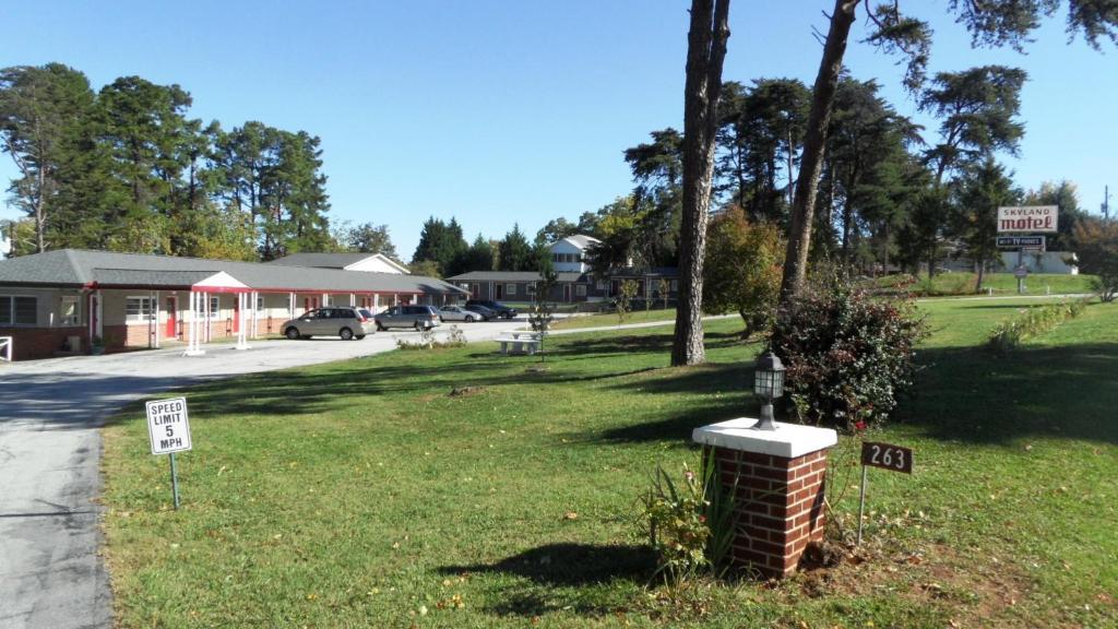 Skyland Motel 科尼利亚 外观 照片