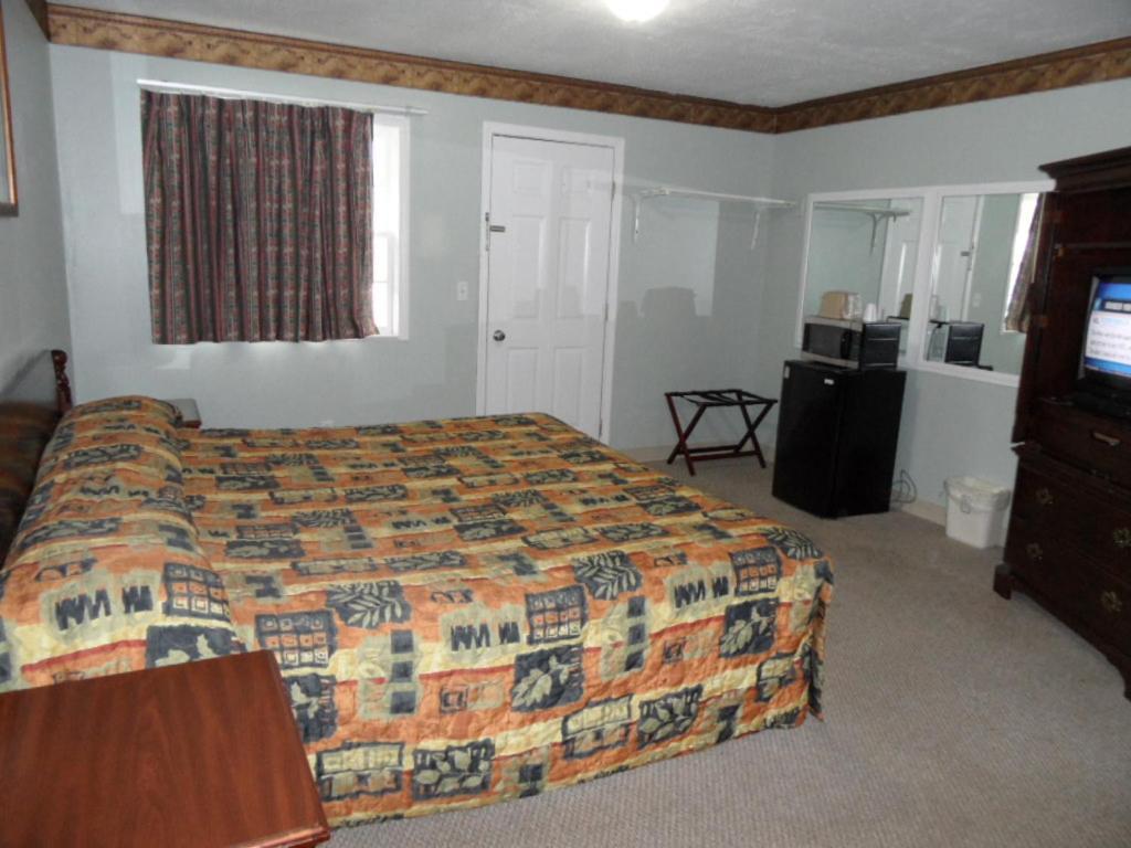 Skyland Motel 科尼利亚 客房 照片