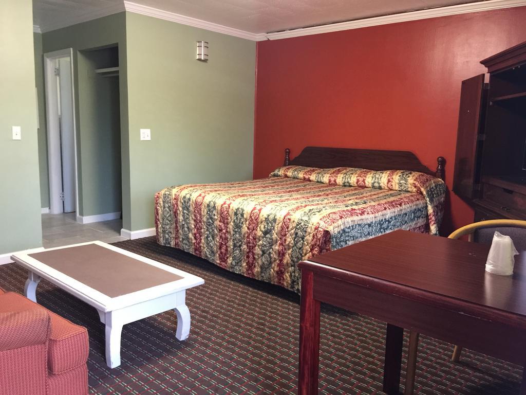 Skyland Motel 科尼利亚 外观 照片