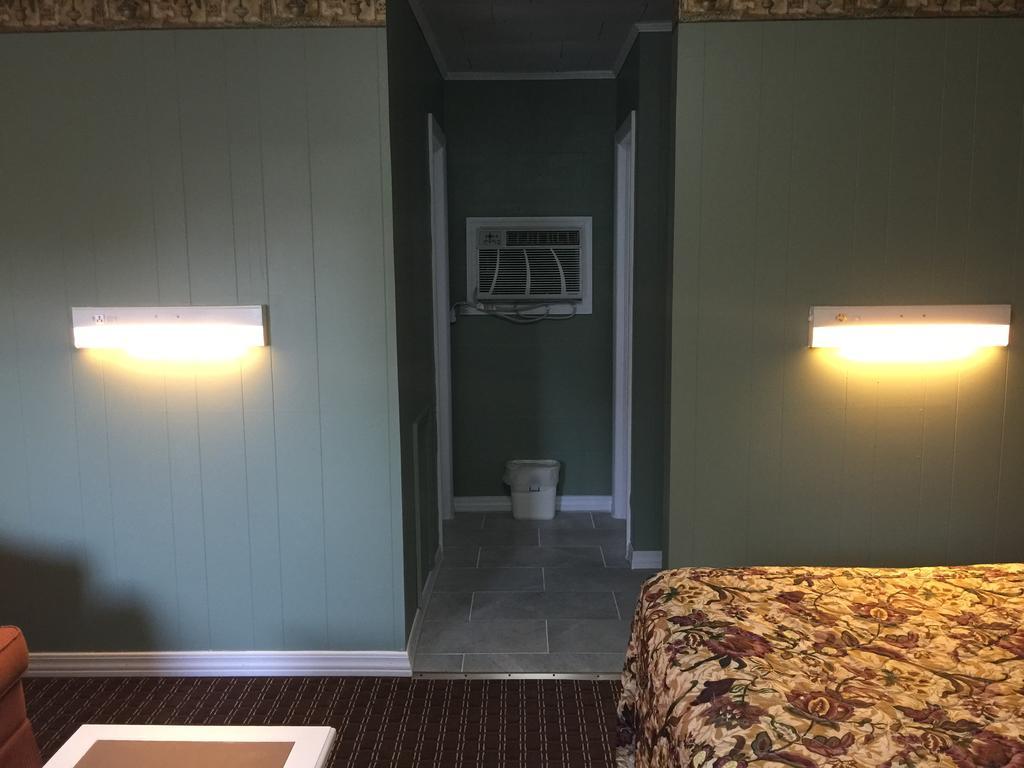 Skyland Motel 科尼利亚 外观 照片