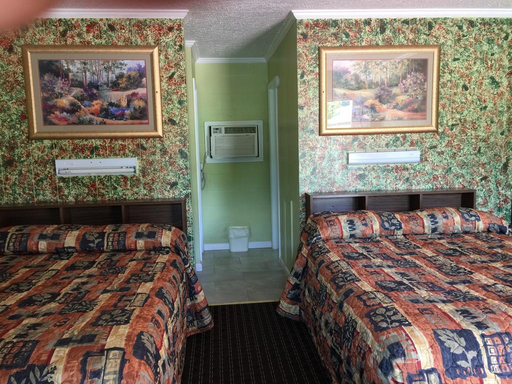 Skyland Motel 科尼利亚 外观 照片