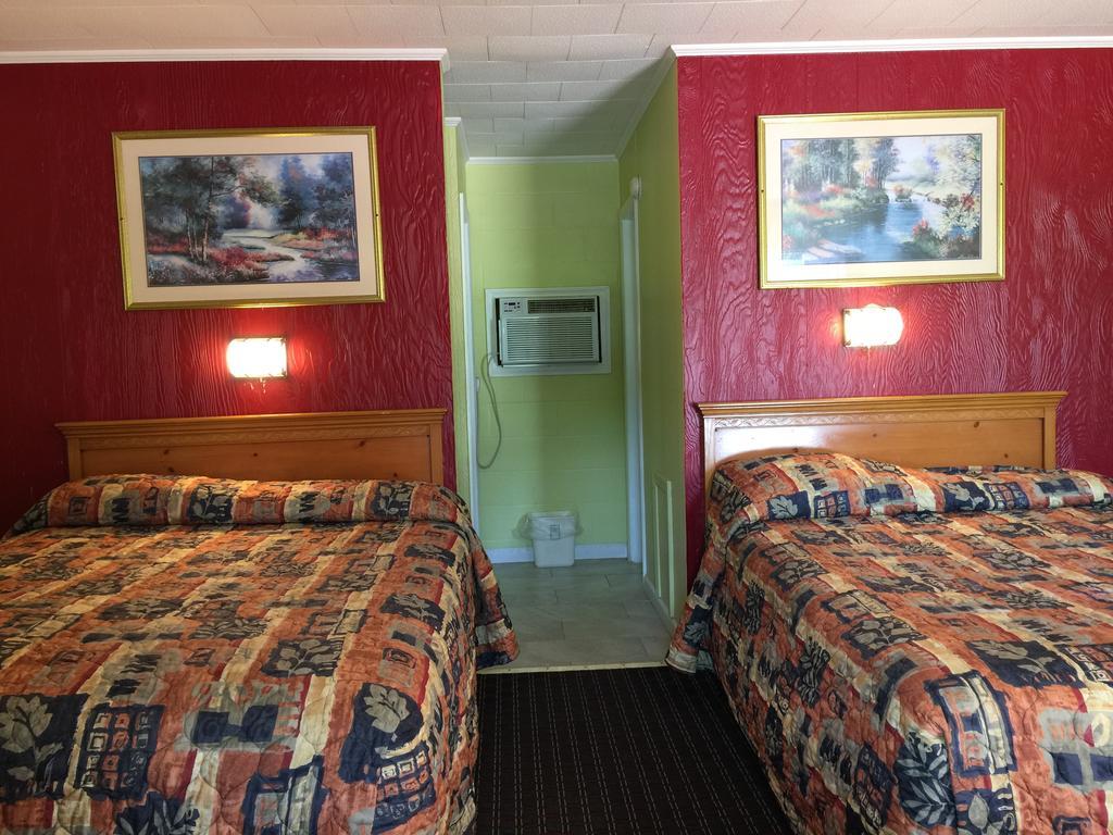 Skyland Motel 科尼利亚 外观 照片